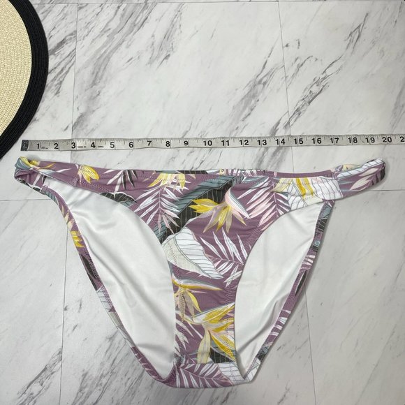 New! Volcom Don’t Leaf Hipster Bikini Bottom - Picture 14 of 15